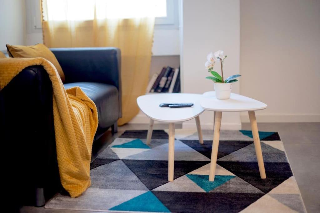 T2 Cosy & Moderne Avec Parking Prive Gratuit A Villeurbanne Exterior foto
