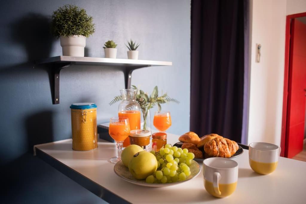 T2 Cosy & Moderne Avec Parking Prive Gratuit A Villeurbanne Exterior foto